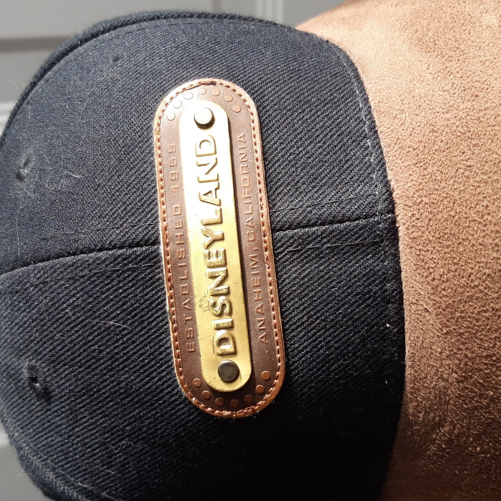 Disney ball cap - Picture 2 of 10